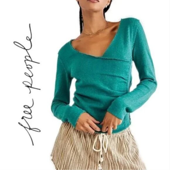 Free People We The Free Like A Boss Green Knit Top Sweater Raw Edge Small - Picture 1 of 16
